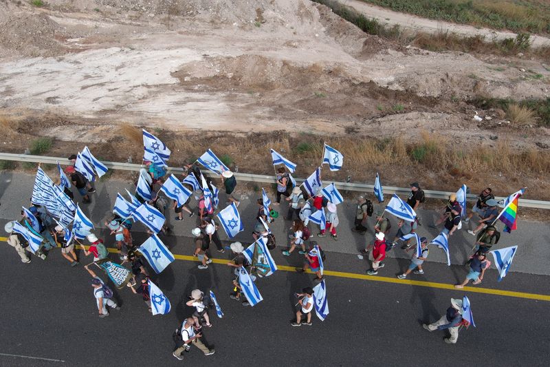 &copy; Reuters. Manifestantes em Israel
 20/7/2023   REUTERS/Amir Cohen