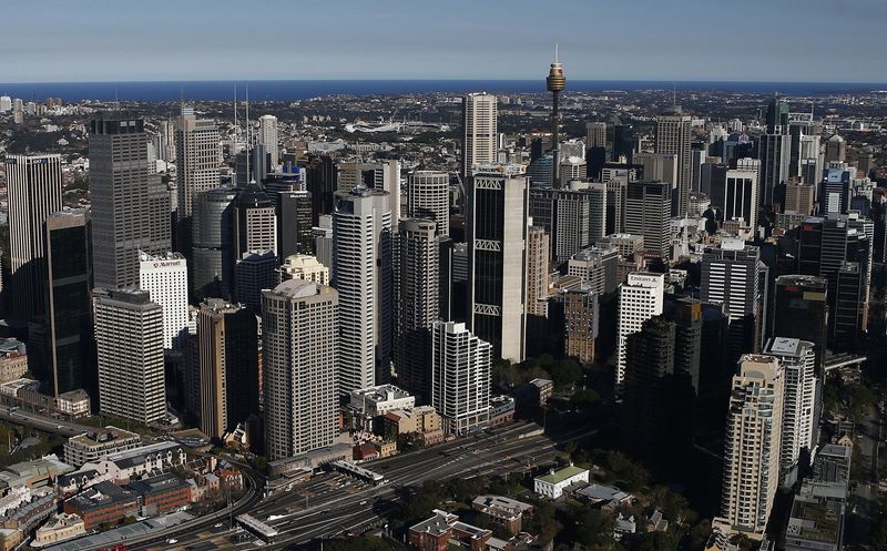 &copy; Reuters. FILE PHOTO: The Central Business District is seen from the air on a sunny winter afternoon in Sydney August 24, 2013. REUTERS/Daniel Munoz/File Photo