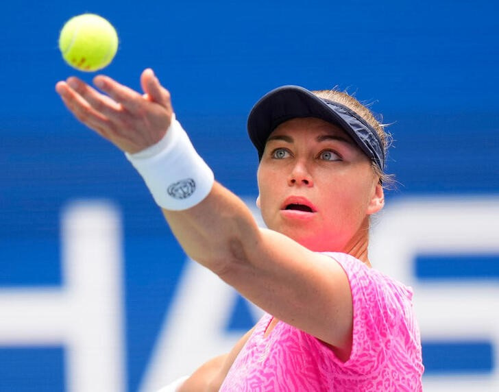 &copy; Reuters. Imagen de archivo de la tenista rusa Vera Zvonareva durante un partido contra la australiana Ashleigh Barty en el Abierto de EEUU, en el USTA Billie Jean King National Tennis Center, en Flushing, Nueva York, EEUU. 31 agosto 2021. Robert Deutsch-USA Today 