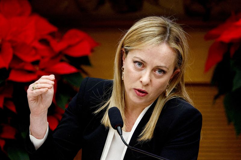 © Reuters. FILE PHOTO: Italy's Prime Minister Giorgia Meloni holds her end-of-year news conference in Rome, Italy, December 29, 2022. REUTERS/Guglielmo Mangiapane/File Photo