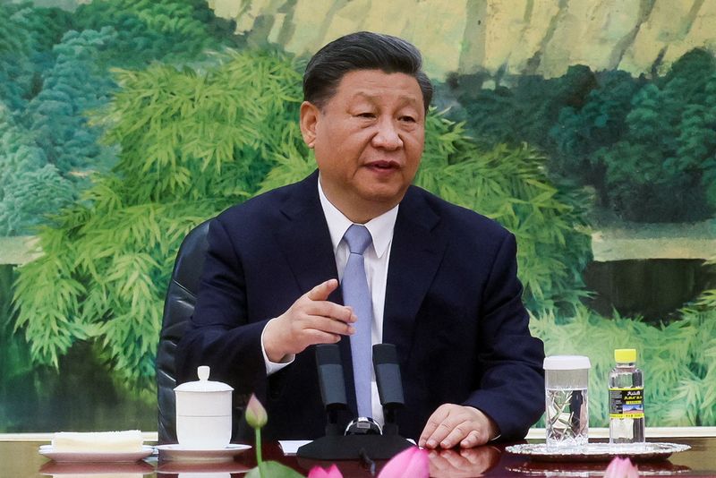 &copy; Reuters. Chinese President Xi Jinping gestures as he meets with U.S. Secretary of State Antony Blinken (not pictured) in the Great Hall of the People in Beijing, China, June 19, 2023.  REUTERS/Leah Millis/Pool/File Photo