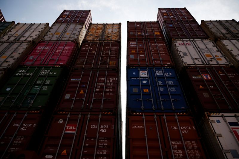 &copy; Reuters. FILE PHOTO: Shipping containers are stacked at Pusan Newport Terminal in Busan, South Korea, July 1, 2021. Picture taken on July 1, 2021. REUTERS/Kim Hong-Ji/File Photo