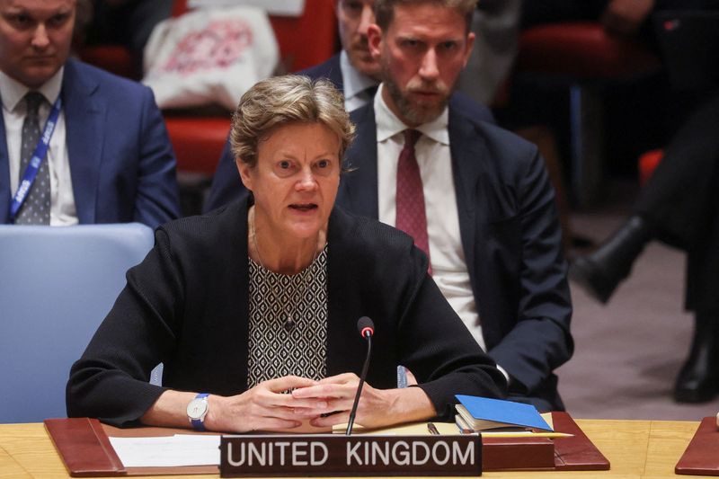 &copy; Reuters. سفيرة بريطانيا لدى الأمم المتحدة باربرا وودوارد خلال اجتماع لمجلس الأمن الدولي في نيويورك يوم 24 أبريل نيسان 2023. تصوير: برندان مكدرميد - رويت