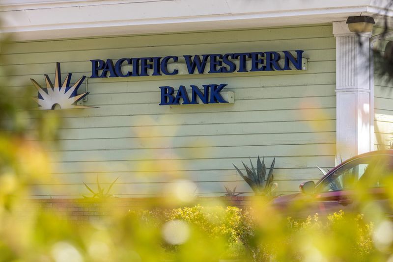 &copy; Reuters. A general view of Pacific Western Bank in Huntington Beach, California, U.S., March 22, 2023.        REUTERS/Mike Blake