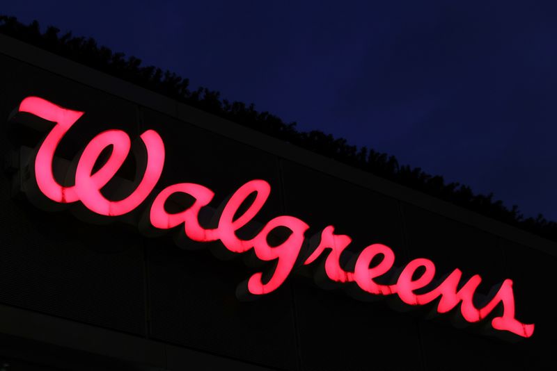 &copy; Reuters. Signage is seen outside of a Walgreens, owned by the Walgreens Boots Alliance, Inc., in Manhattan, New York City, U.S., November 26, 2021. REUTERS/Andrew Kelly/File Photo