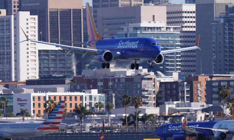 Southwest Airlines converts some Boeing 737 MAX 7 orders to MAX 8 amid delays