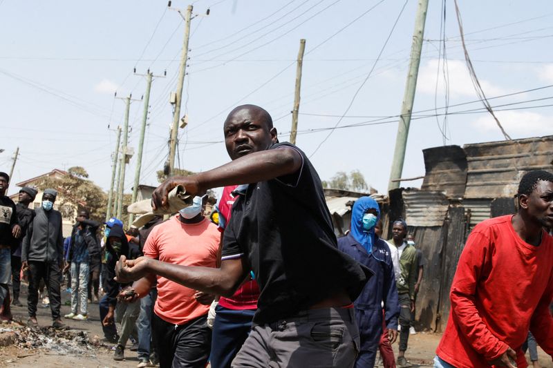 Kenya's government and opposition agree to talks after protests