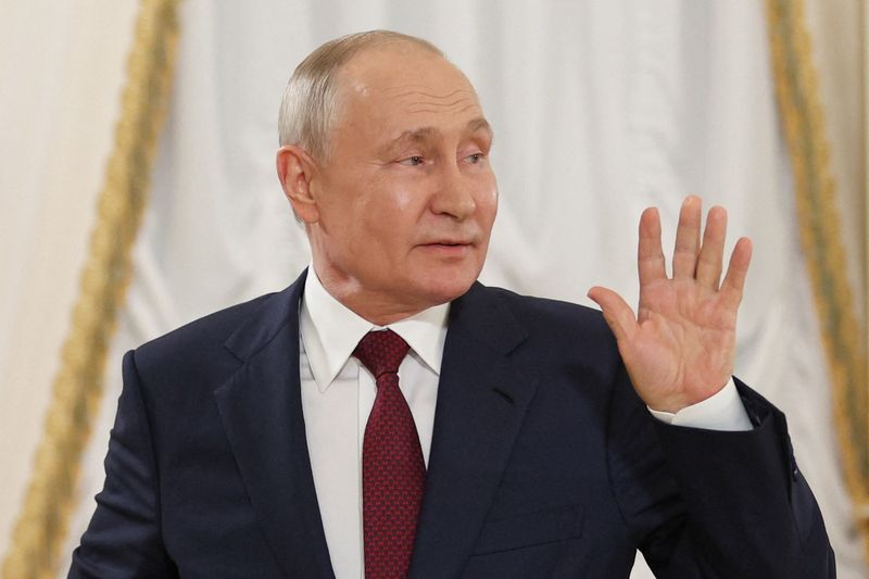 &copy; Reuters. Russia's President Vladimir Putin gestures during a press conference following the Russia-Africa summit in Saint Petersburg, Russia, July 29, 2023. Sergei Bobylyov/TASS Host Photo Agency via REUTERS