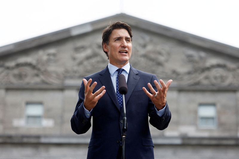 &copy; Reuters. FILE PHOTO: Canada's Prime Minister Justin Trudeau speaks during a press conference following a cabinet shuffle, at Rideau Hall, in Ottawa, Ontario, Canada, July 26, 2023. REUTERS/Blair Gable/File Photo