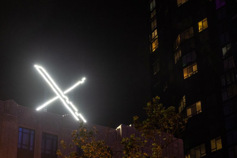 &copy; Reuters. 'X' logo is seen on the top of the headquarters of the messaging platform X, formerly known as Twitter, in downtown San Francisco, California, U.S., July 30, 2023. REUTERS/Carlos Barria