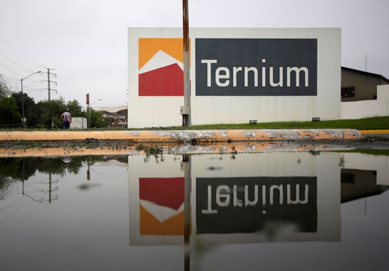 &copy; Reuters. FILE PHOTO: The logo of the steelmaker Ternium, who turned a gym into a centre to receive patients suffering from the coronavirus disease (COVID-19), is pictured outside its plant, in Monterrey, Mexico April 11, 2020. REUTERS/Daniel Becerril/File Photo