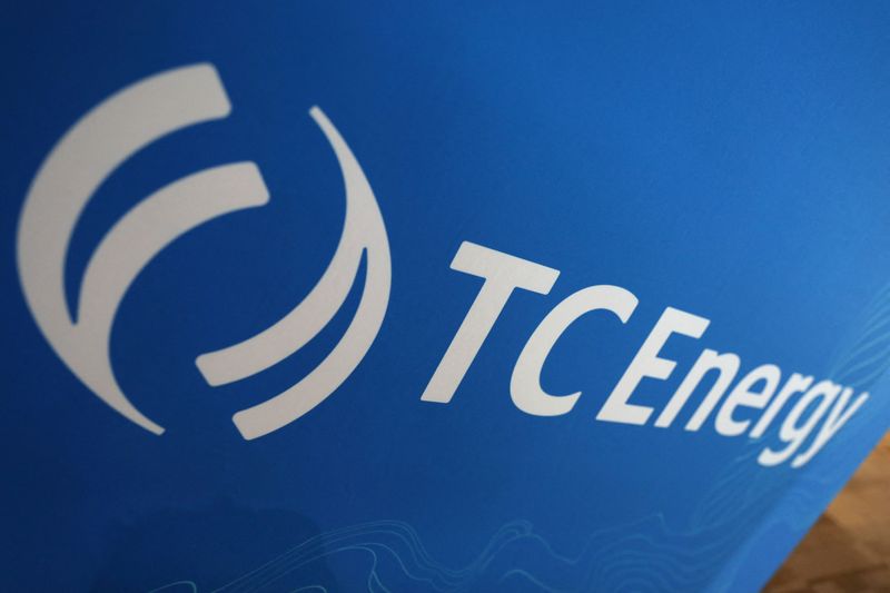 &copy; Reuters. The logo of energy transport firm TC Energy is displayed during the LNG 2023 energy trade show in Vancouver, British Columbia, Canada, July 12, 2023. REUTERS/Chris Helgren