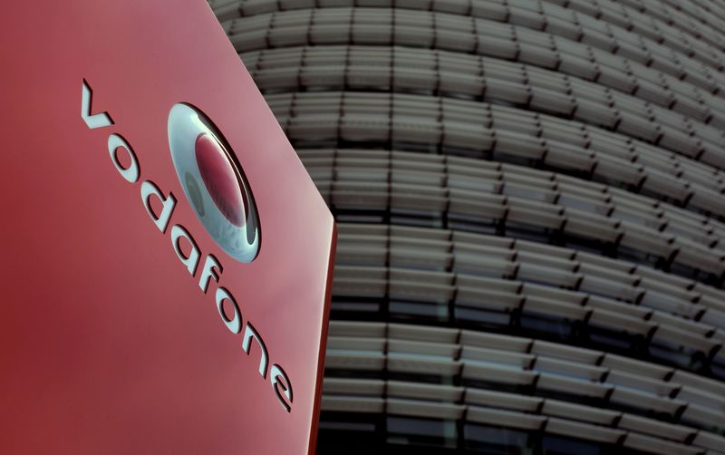 &copy; Reuters. FOTO DE ARCHIVO. La sede de Vodafone Alemania en Düsseldorf. 12 de septiembre de 2013. REUTERS/Ina Fassbender