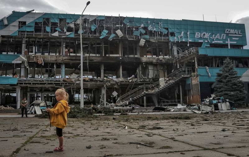 © Reuters. A view shows a marine station building destroyed during a Russian drone strike in Izmail, Odesa region, Ukraine, August 2, 2023. REUTERS/Nina Liashenko