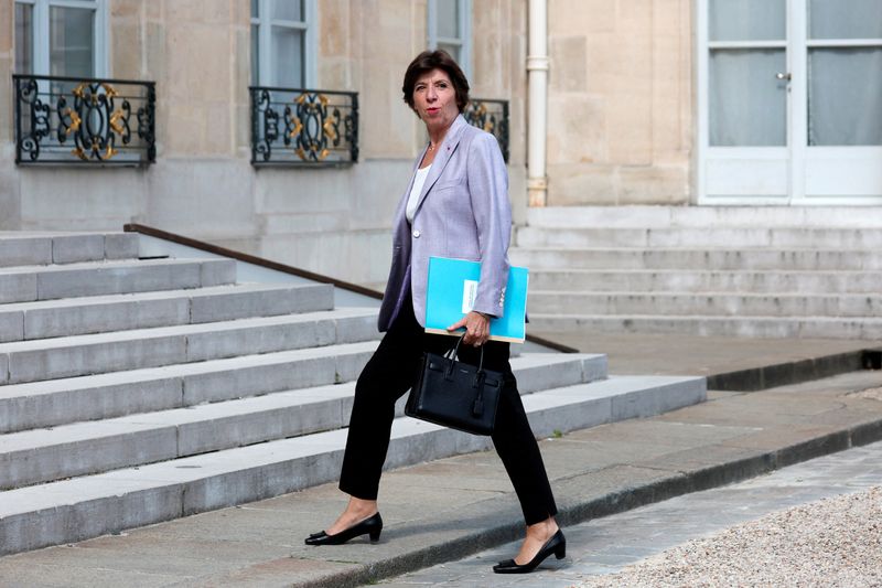&copy; Reuters. وزيرة الخارجية الفرنسية كاترين كولونا لدى وصولها إلى قصر الإليزيه بباريس لحضور الاجتماع الأسبوعي لمجلس الوزراء يوم 21 يوليو تموز 2023. تصوير: 