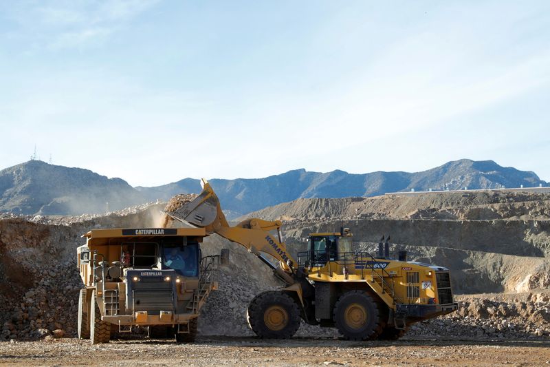 &copy; Reuters. A wheel loader operator fills a truck with ore at the MP Materials rare earth mine in Mountain Pass, California, U.S. January 30, 2020.   REUTERS/Steve Marcus/