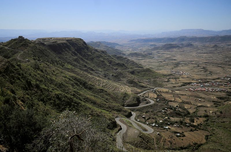 &copy; Reuters. Photo d'archives d'une vue partielle de la ville de Lalibela, dans la région d'Amhara, en Éthiopie. /Photo prise le 25 janvier 2022/REUTERS/Tiksa Negeri