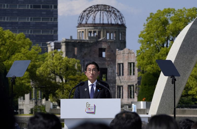 Hiroshima marks a-bomb anniversary, calls nuclear deterrence 