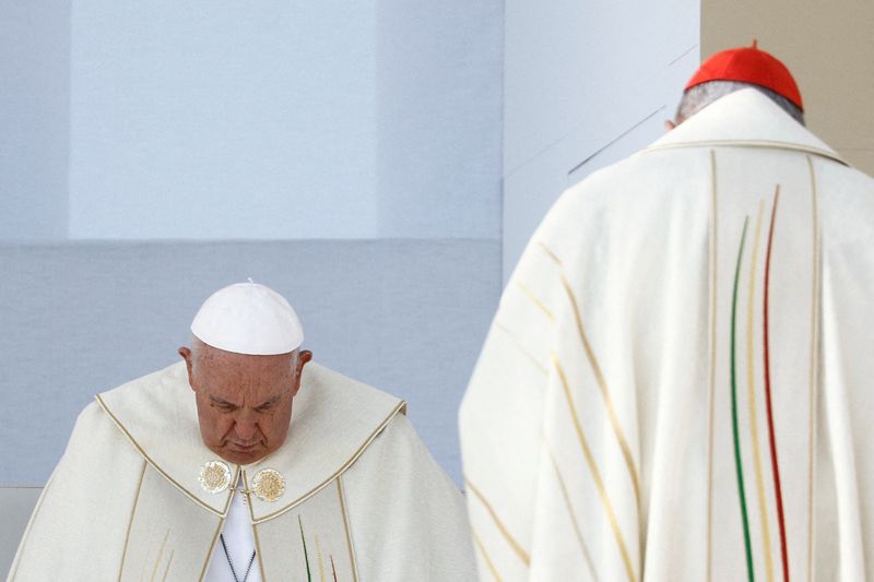 Le pape François clôt les JMJ au Portugal devant 1,5 million de personnes