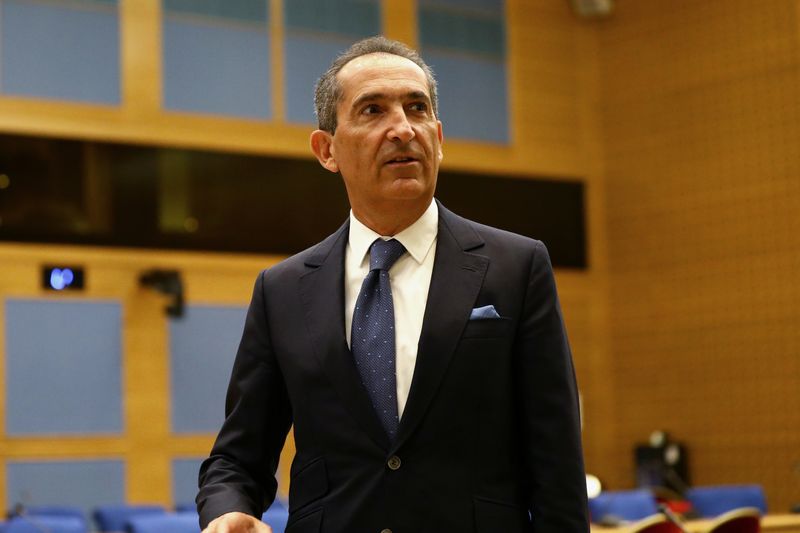 &copy; Reuters. Patrick Drahi, the founder and controlling shareholder of telecoms and cable firm Altice, arrives for a hearing on the concentration of media ownership in the country, at the French Senate in Paris, France, February 2, 2022. REUTERS/Violeta Santos Moura/F