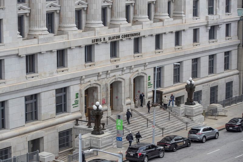 &copy; Reuters. FILE PHOTO: The exterior of the Fulton County Lewis R. Slaton Courthouse, where the Fulton County District Attorney's office is located, in Atlanta, Georgia, U.S., February 16, 2023. REUTERS/Alyssa Pointer/File Photo