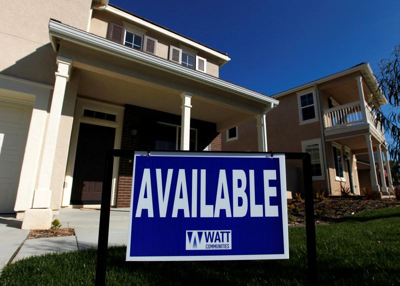 &copy; Reuters. FILE PHOTO: A newly constructed home available for sale is pictured in a new housing development area in Vista, California March 20, 2012. REUTERS/Mike Blake/File Photo