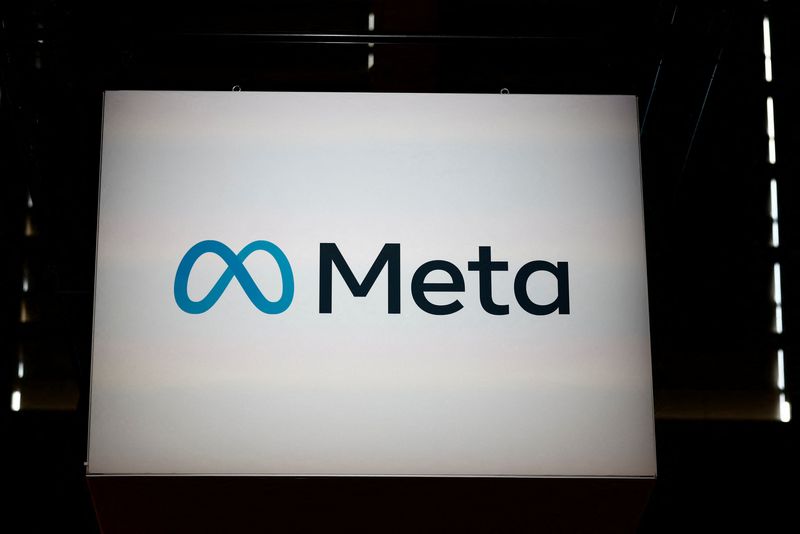 &copy; Reuters. FILE PHOTO: A Meta logo is seen at the Viva Technology conference dedicated to innovation and startups at Porte de Versailles exhibition center in Paris, France, June 14, 2023. REUTERS/Gonzalo Fuentes/File Photo