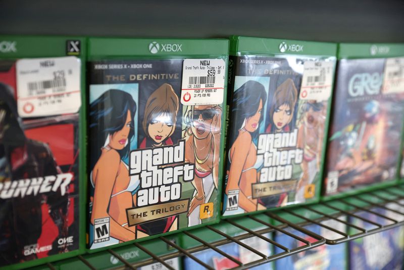 © Reuters. FILE PHOTO: Grand Theft Auto The Trilogy by Take-Two Interactive Software Inc is seen for sale in a store in Manhattan, New York City, U.S., February 7, 2022. REUTERS/Andrew Kelly/File Photo