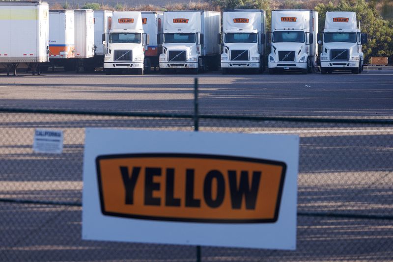 &copy; Reuters. FILE PHOTO: Semi truck trailers are pictured at freight trucking company Yellow’s terminal near the Otay Mesa border crossing between the U.S. and Mexico, after the company filed for bankruptcy protection, in San Diego, California, U.S., August 7, 2023 