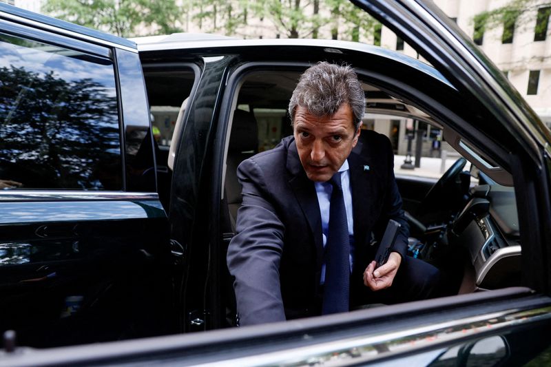 One eve of vote, Argentina's Massa announces $500 million in fresh loans