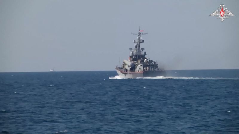 La Russie dit avoir effectué un tir de semonce en direction d'un cargo en mer Noire
