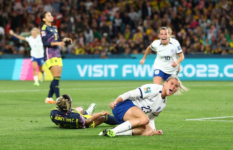 © Reuters. FILE PHOTO: Soccer Football - FIFA Women’s World Cup Australia and New Zealand 2023 - Quarter Final - England v Colombia - Stadium Australia, Sydney, Australia - August 12, 2023 England's Alessia Russo celebrates scoring their second goal REUTERS/Carl Recine     TPX IMAGES OF THE DAY