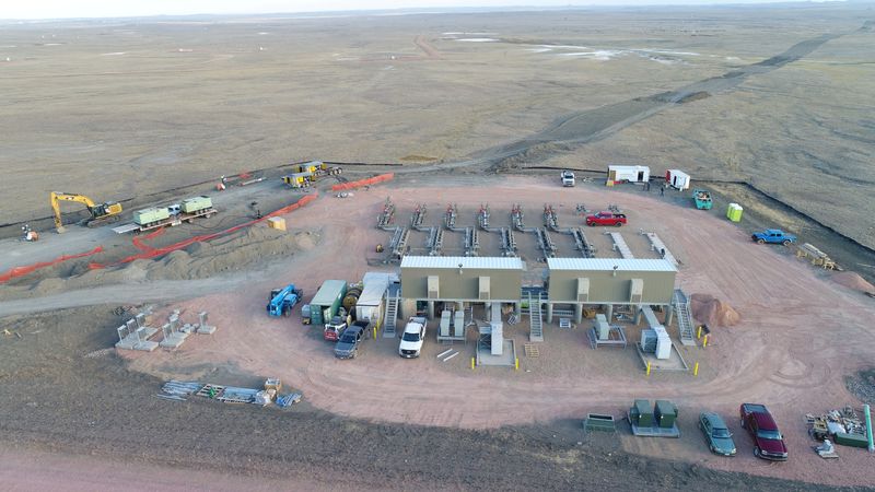 &copy; Reuters. FILE PHOTO: View of an extension of Denbury Inc's Greencore carbon pipeline which connects to a pump station, in Montana, U.S., 2021. Picture taken in 2021. Denbury/Handout via REUTERS/File Photo