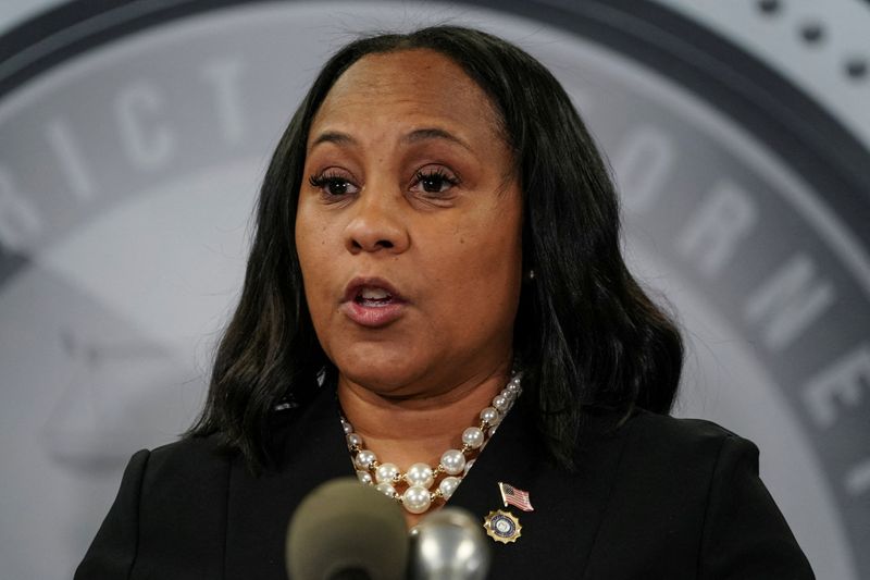 &copy; Reuters. Fulton County District Attorney Fani Willis speaks to the media after a Grand Jury brought back indictments against Former President Donald Trump and 18 of his allies in their attempt to illegally overturn the state's 2020 election results, in Atlanta, Ge