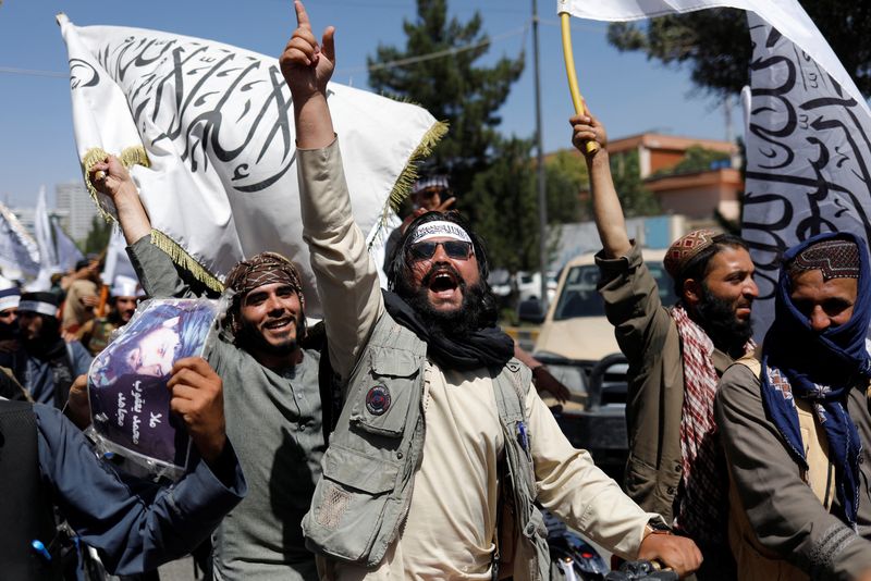 &copy; Reuters. Membros do Taliban celebram 2º aniversário de tomada do poder em Cabul
 15/8/2023    REUTERS/Ali Khara