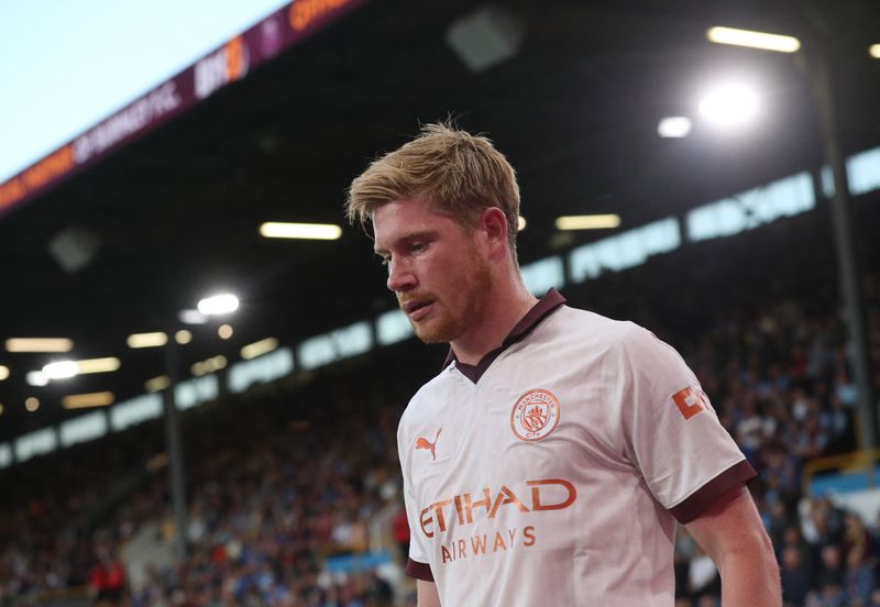 &copy; Reuters. Kevin De Bruyne em jogo do Manchester City contra o Burnley 
 11/8/2023    REUTERS/Scott Heppell