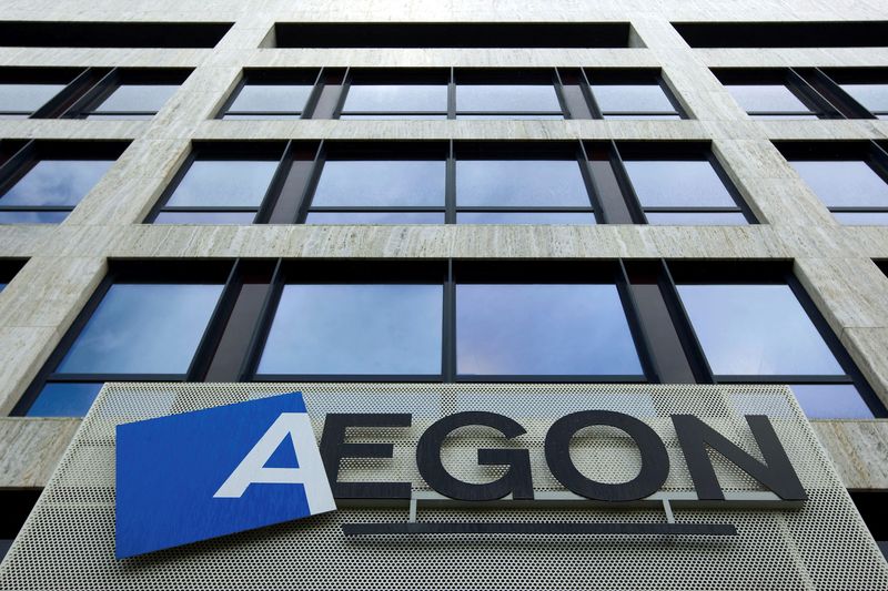 &copy; Reuters. Photo d'archives du logo de Aegon à La Haye, aux Pays-Bas. /Photo prise le 28 octobre 2008/REUTERS