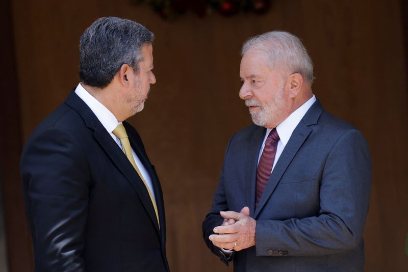 &copy; Reuters. Presidente Luiz Inácio Lula da Silva e presidente da Câmara, Arthur Lira
09/11/2022
REUTERS/Adriano Machado