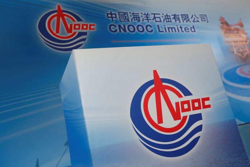 &copy; Reuters. 中国石油大手の中国海洋石油（ＣＮＯＯＣ）の謝尉志・最高財務責任者（ＣＦＯ）は１８日、同社が１０％の権益を保有するロシア北極圏のＬＮＧ（液化天然ガス）開発事業「アークティッ