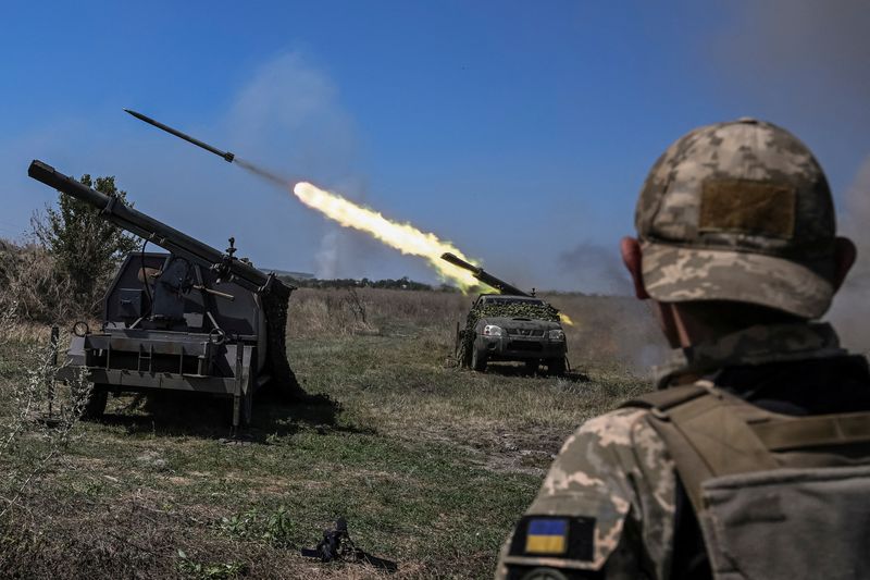 L'Ukraine dit avoir repoussé des attaques russes, revendique des gains territoriaux dans l'Est