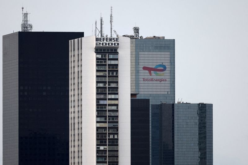 &copy; Reuters. FILE PHOTO: The TotalEnergies logo sits on the company's headquarters skyscraper in the La Defense business district near Paris, France, June 26, 2023. REUTERS/Stephanie Lecocq/File Photo