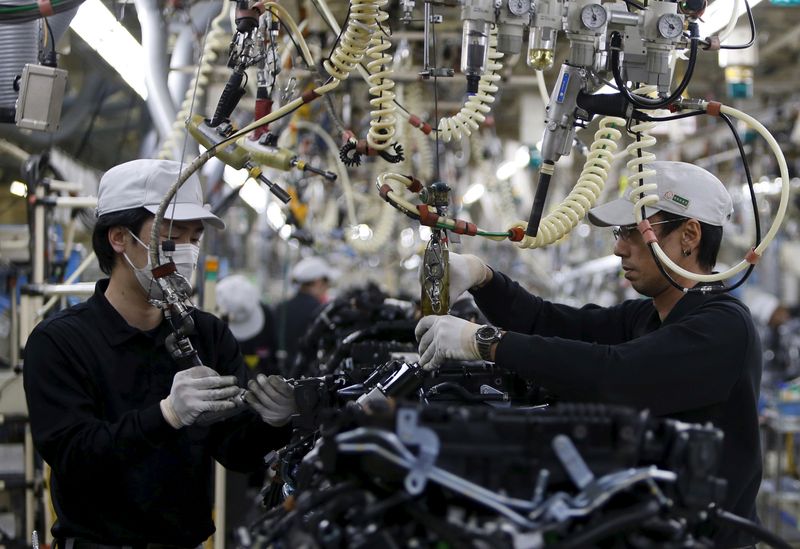 &copy; Reuters. FILE PHOTO: Employees work at the main assembly line of V6 engine at the Nissan Iwaki Plant in Iwaki city, Fukushima prefecture, Japan, April 5, 2016. REUTERS/Yuya Shino/File Photo  