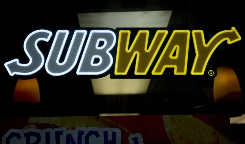 &copy; Reuters. FILE PHOTO: A Subway sandwich shop logo is pictured in the Manhattan borough of New York February 14, 2014.    REUTERS/Carlo Allegri/File Photo