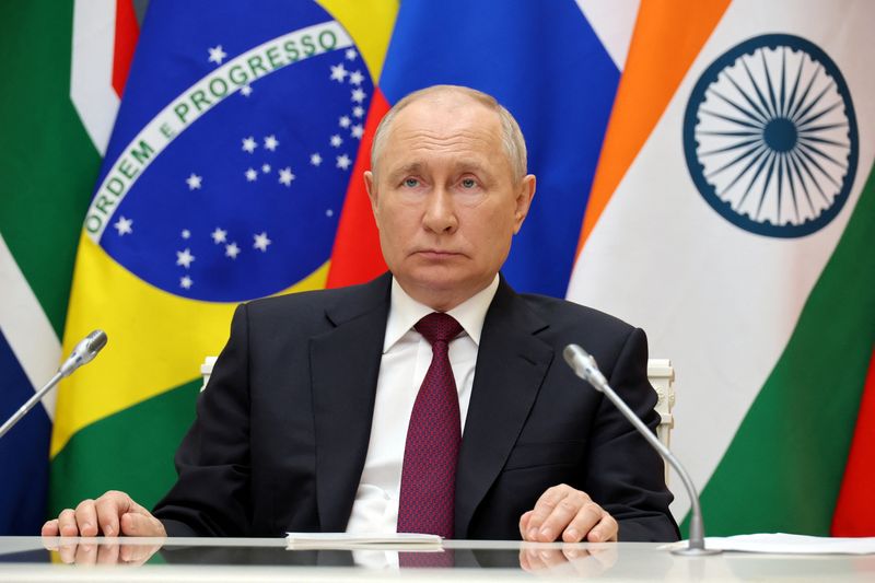 &copy; Reuters. الرئيس الروسي خلال اجتماع قمة بريكس من موسكو يوم 23 أغسطس آب 2023. صورة لرويترز من وكالة سبوتنيك للأنباء.