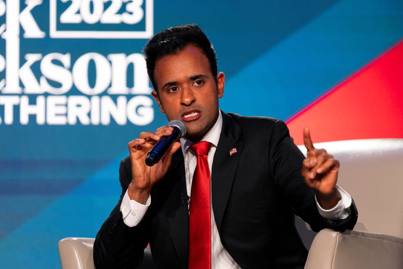 &copy; Reuters. Republican presidential candidate Vivek Ramaswamy speaks at Erick Erickson?s conservative political conference "The Gathering" in Atlanta, Georgia, U.S. August 19, 2023. REUTERS/Cheney Orr/File Photo