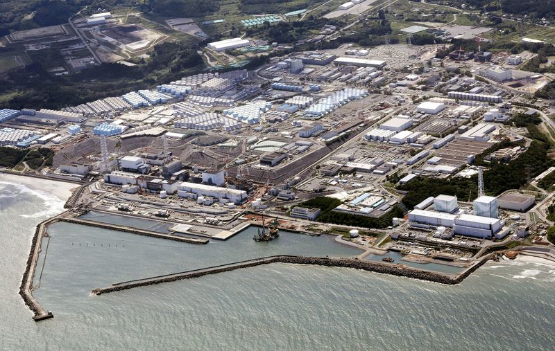 &copy; Reuters. An aerial view shows the Fukushima Daiichi nuclear power plant, which started releasing treated radioactive water into the Pacific Ocean, in Okuma town, Fukushima prefecture, Japan August 24, 2023, in this photo taken by Kyodo.  Kyodo/via REUTERS