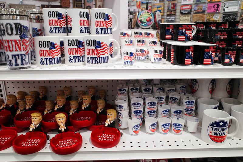 &copy; Reuters. Donald Trump-themed merchandise is displayed for sale inside the Arizona Last Stop Travel Center in White Hills, Arizona, U.S., March 13, 2023. REUTERS/Bing Guan