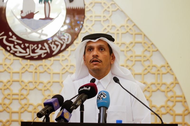 &copy; Reuters. رئيس الوزراء ووزير الخارجية الشيخ محمد بن عبد الرحمن آل ثاني يتحدث في مؤتمر صحفي في الدوحة بصورة من أرشيف رويترز.