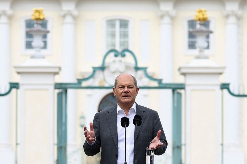 &copy; Reuters. German Chancellor Olaf Scholz attends a press conference after a closed cabinet meeting at Schloss Meseberg, near Gransee, Germany, August 30, 2023. REUTERS/Lisi Niesner