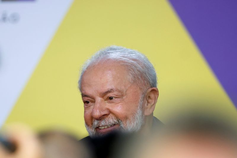 &copy; Reuters. Presidente Luiz Inácio Lula da Silva reage durante cerimônia no Palácio do Planalto, em Brasília
28/08/2023
REUTERS/Adriano Machado